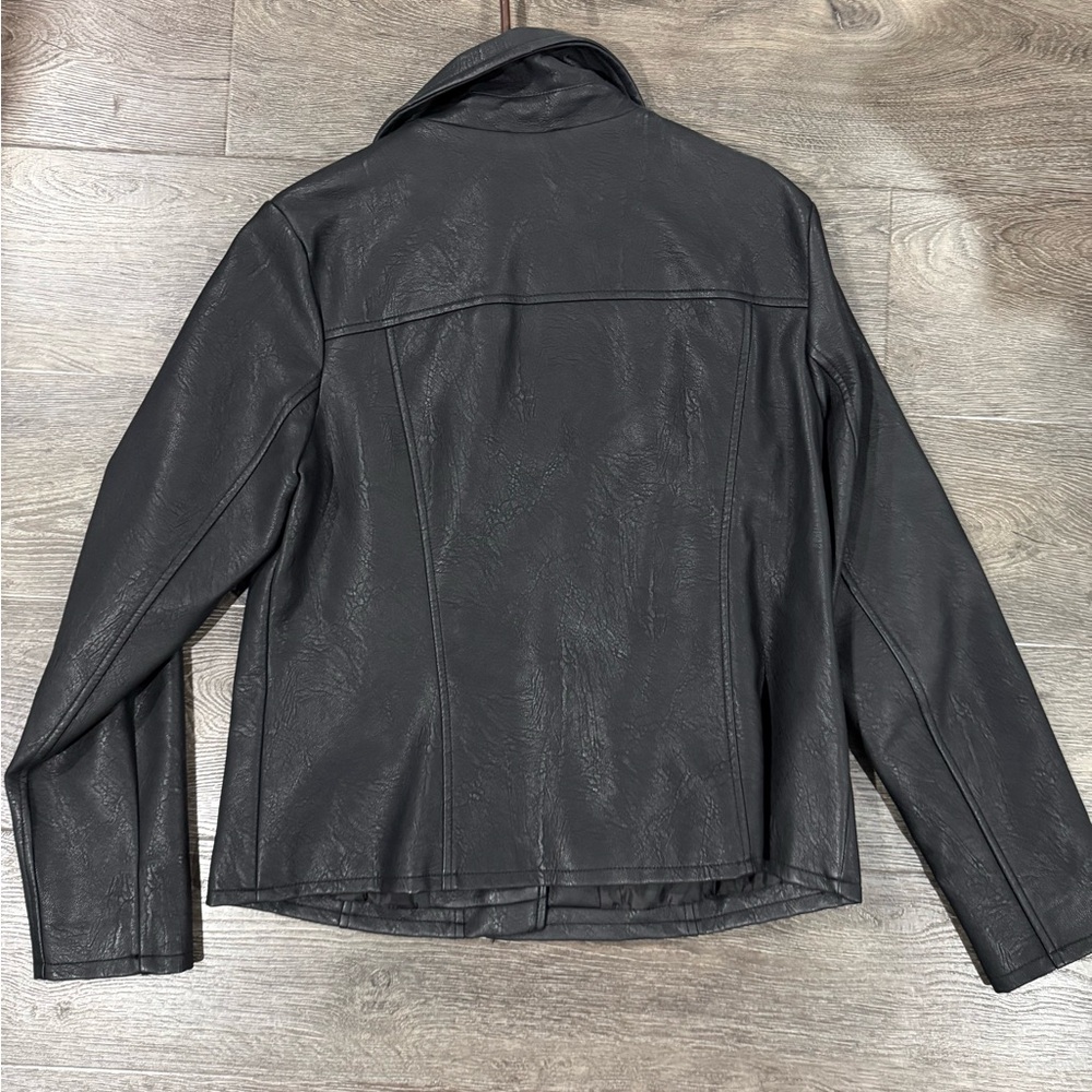 Women’s leather jacket - Picture 3 of 3